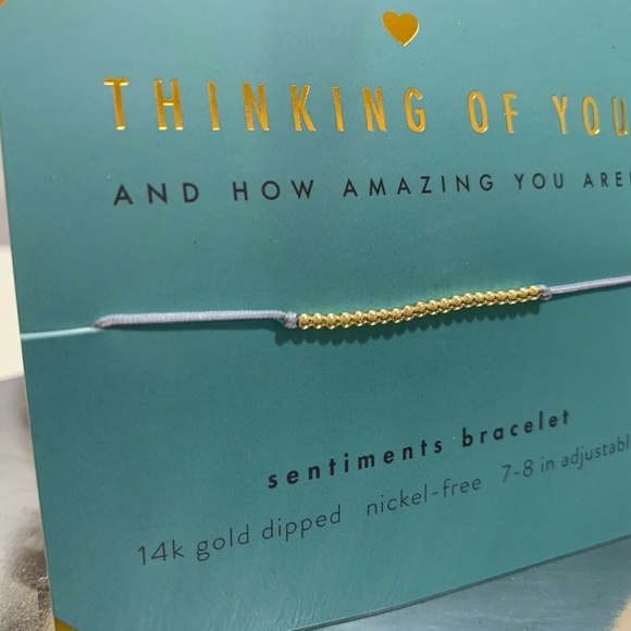 Francesca's Lucky Feather Womens NWT Thinking of You Sentiments Bracelet - Picture 3 of 4